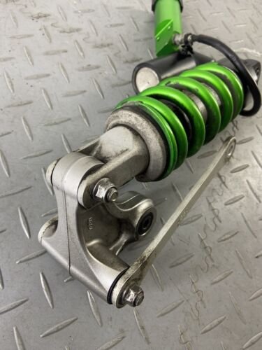 0605c0addb9894bf6daf3919e0a76085