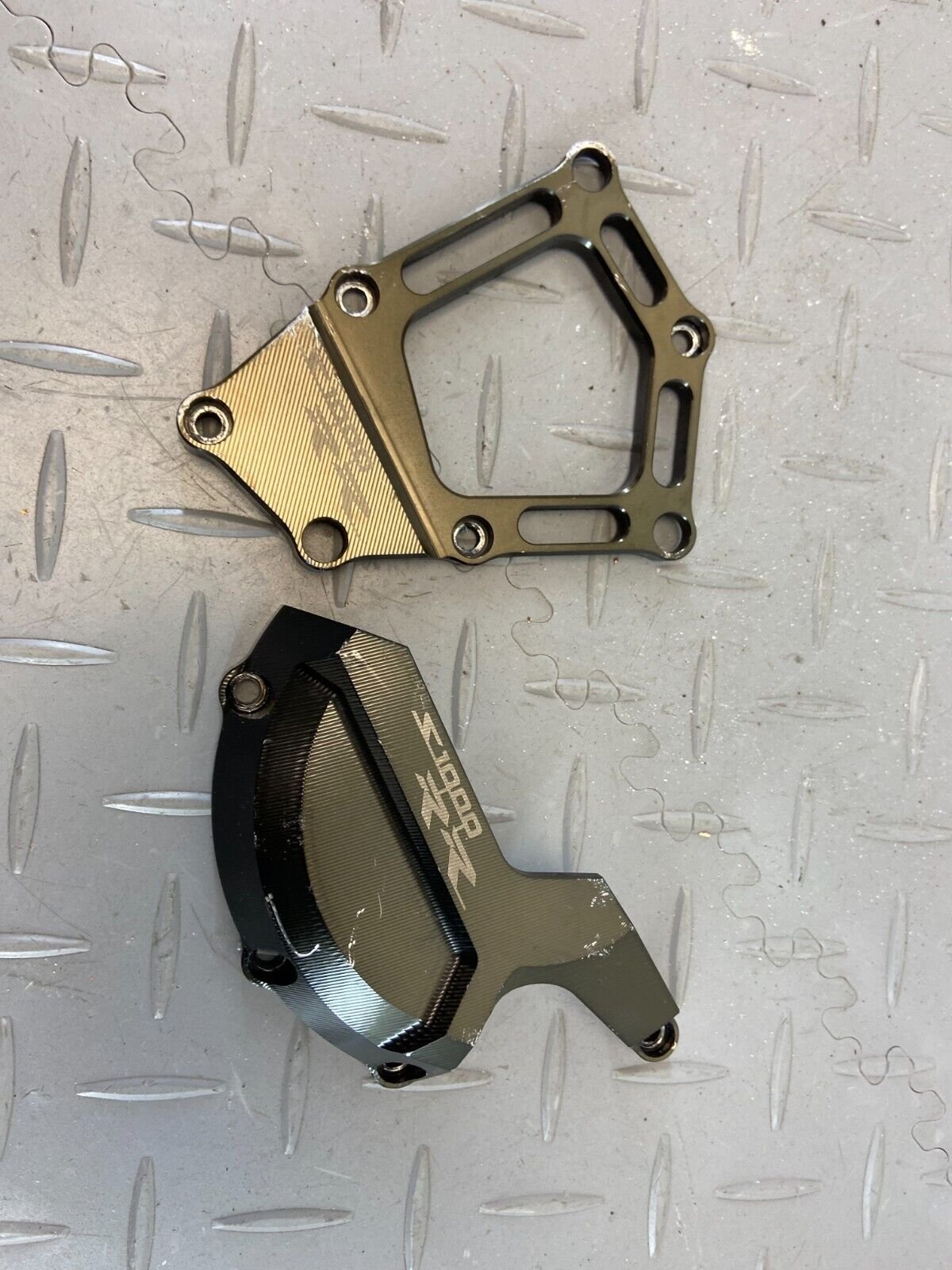 6f281aa7092cad055f2a83e6f3c37575