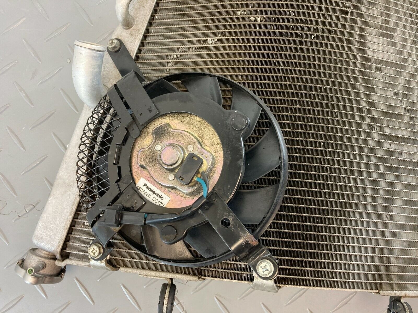 8d0c3d1a7052eb22571a1c6fd4cb3f93