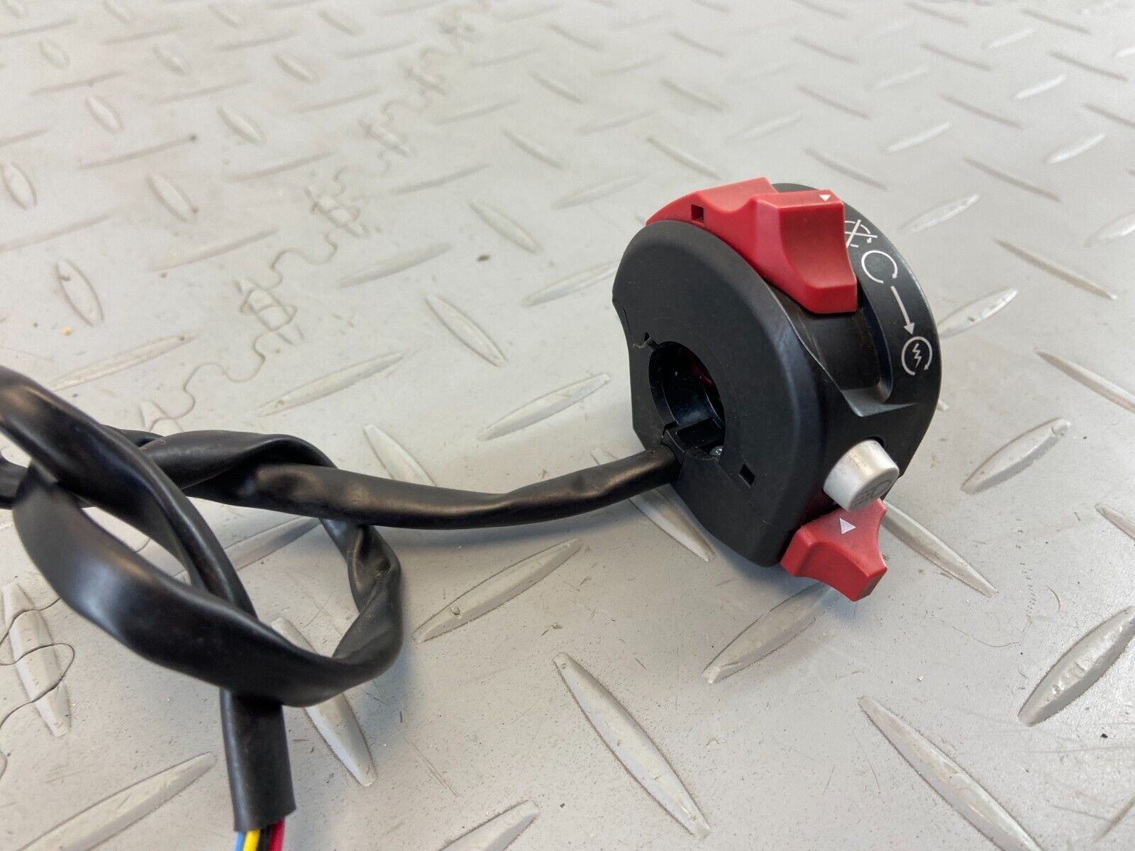 7323bf80420704a979b6c4ebb46b297f