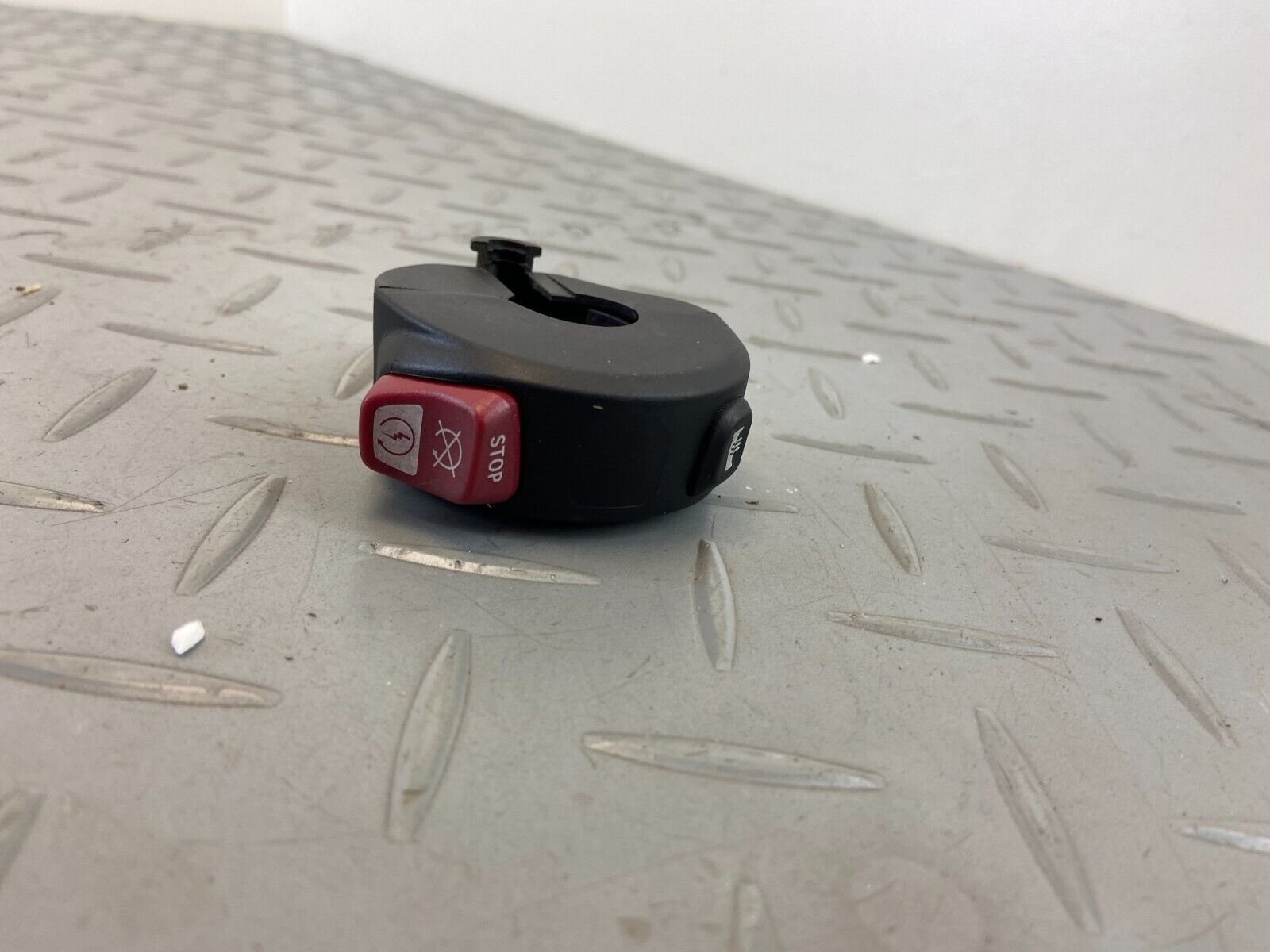 7f7e36a30f11cffbe7903974b145b550