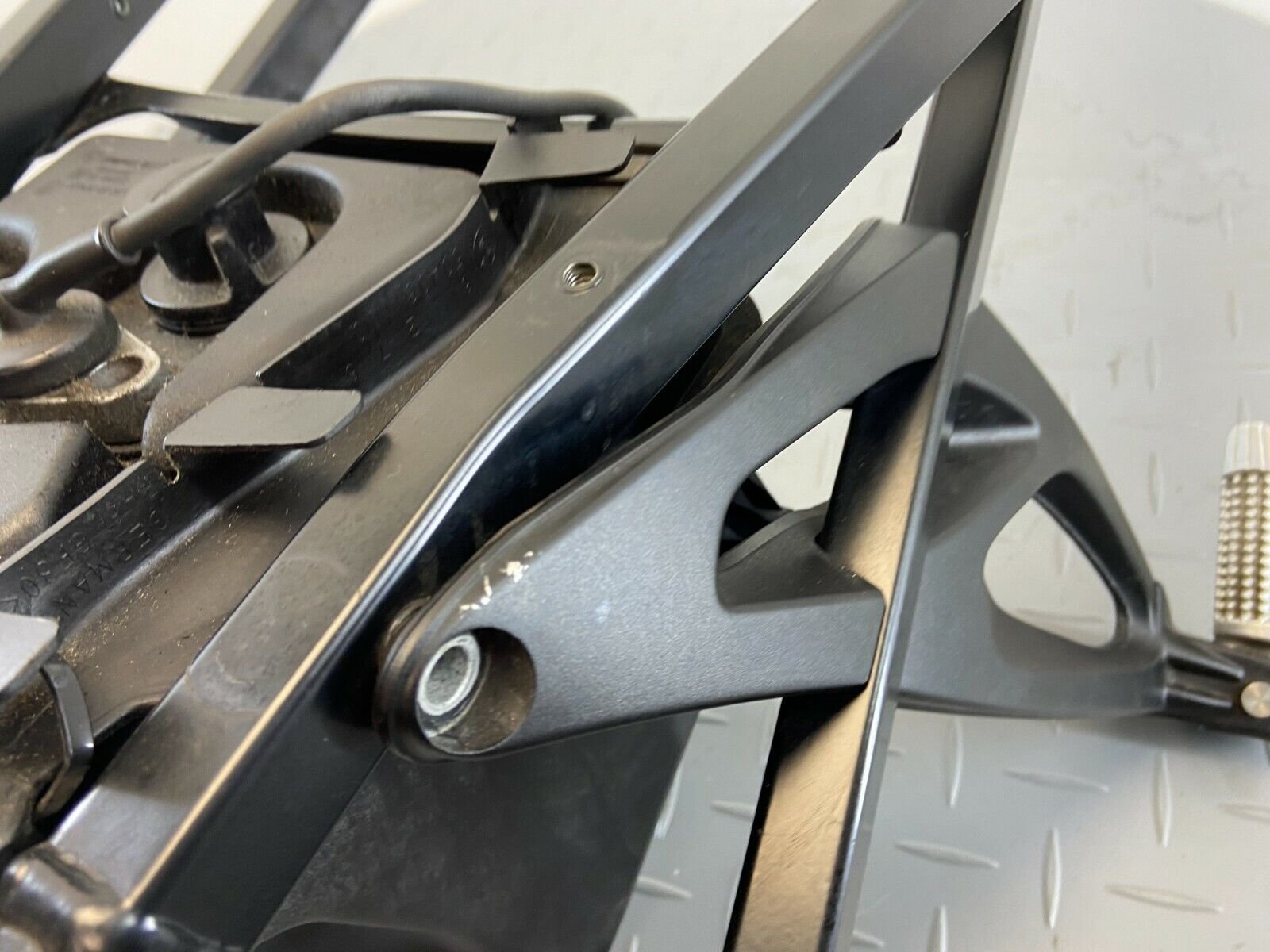 77e555e30619cecc656d8b57cde32735