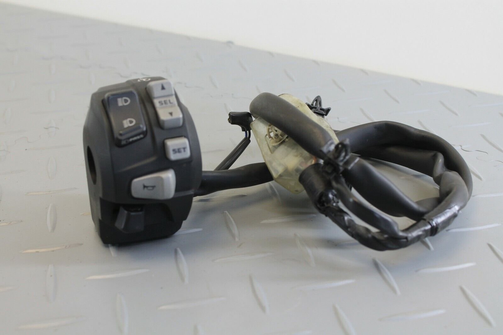 3aaaf71aa25e16343892e0864f7b2516