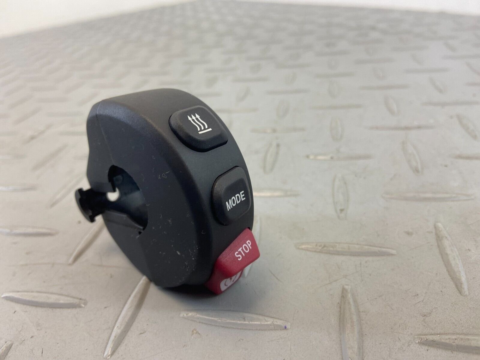 cb09824b3d6f9d02ff2edb13b5b71db4