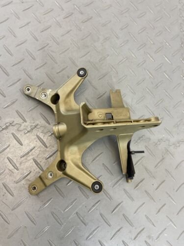 1a729b7a62de4867b1eaa00eb3a54560