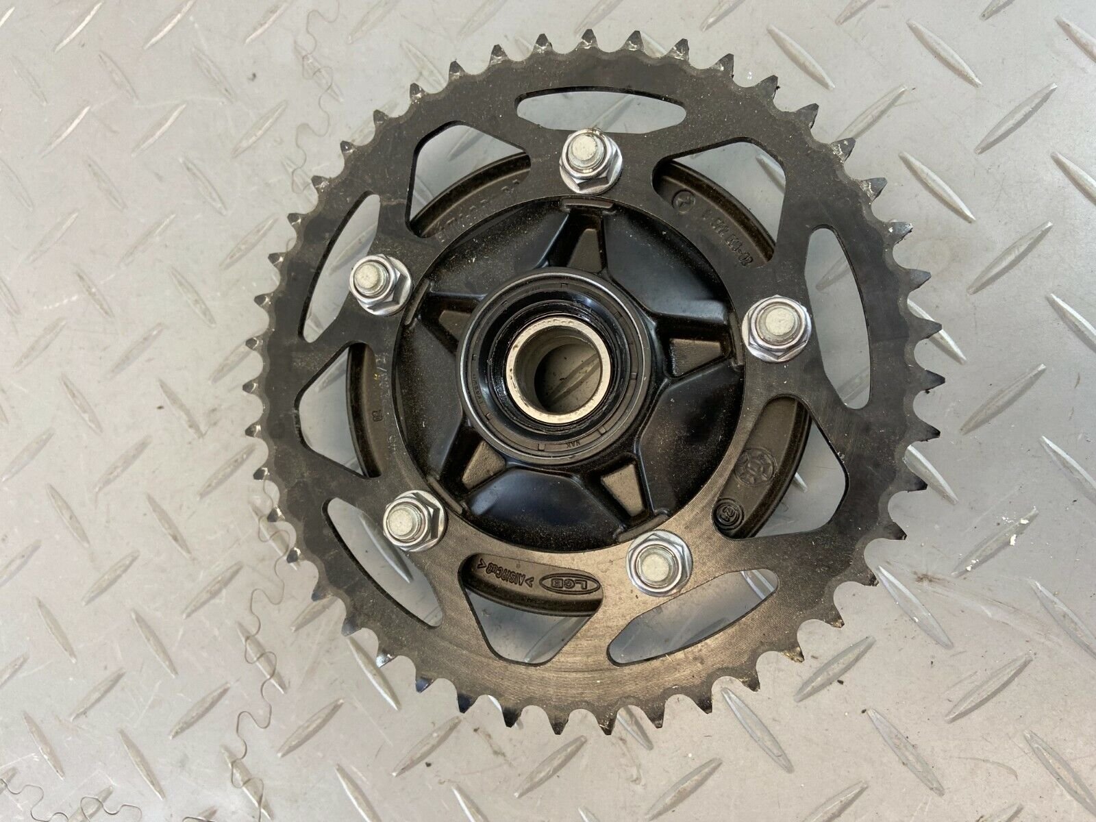 74980701b9afdcf63be288abcbce49ae