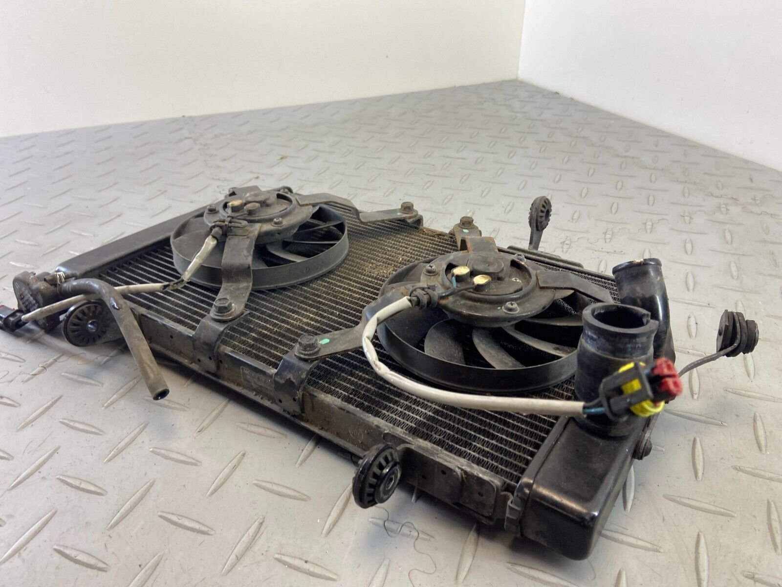 048b9b6e35285f76299564845d7b7336