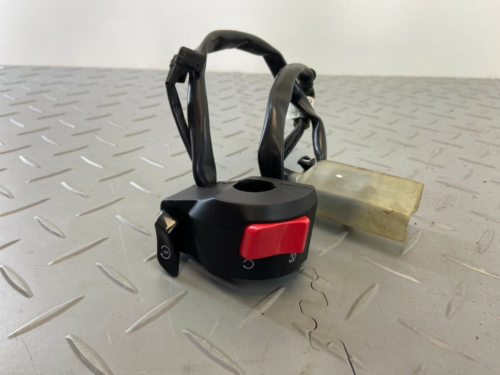 66c80fcc88619a9b8486412dda86c117