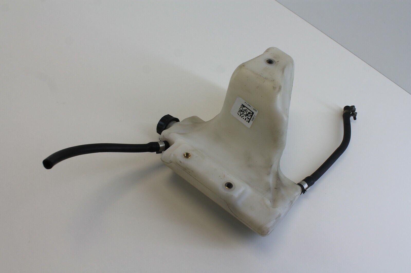 e5060d4bcbcc148b52062b0c172533e3