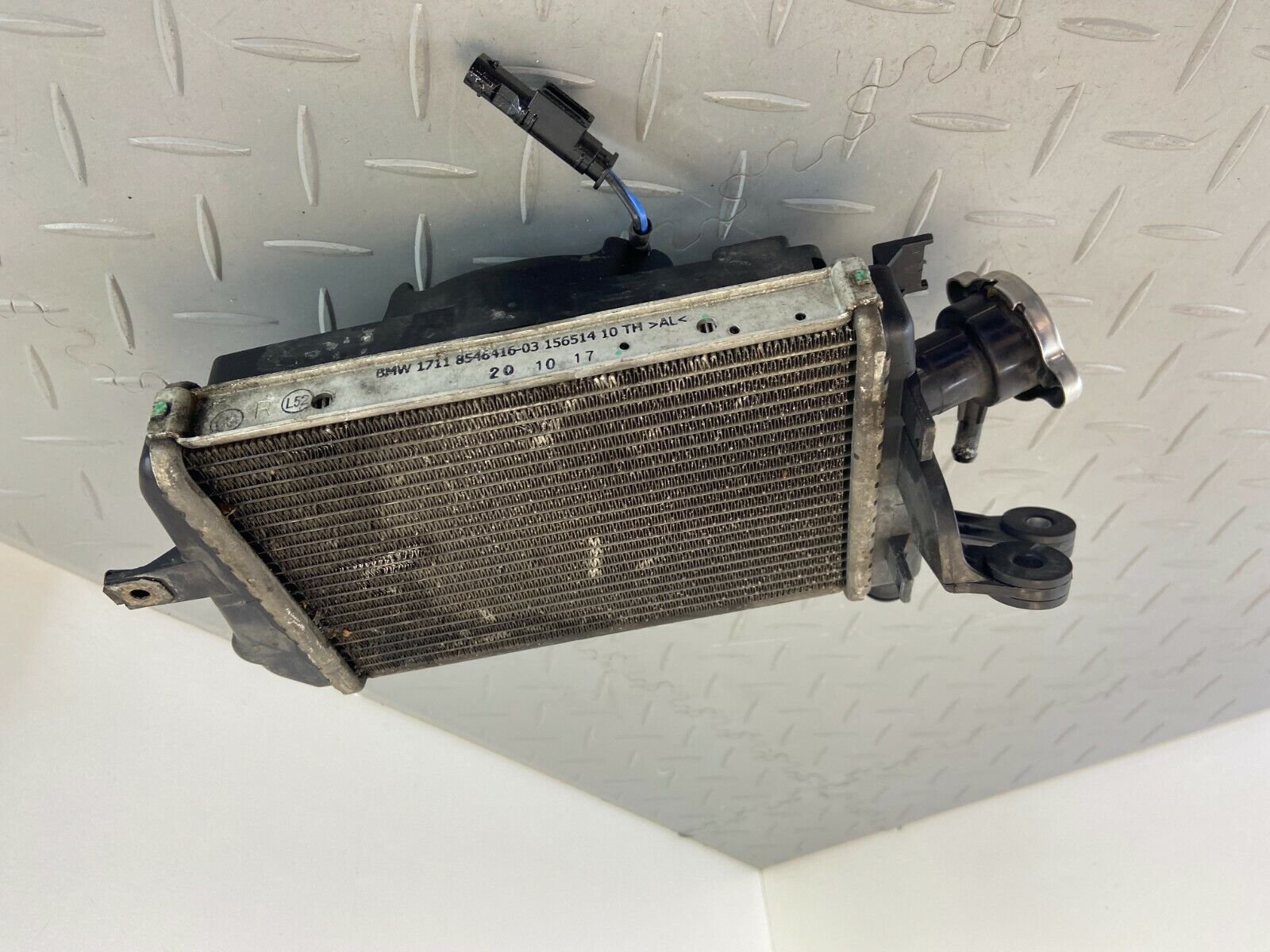 d03c5ec6673327c50a8b94654b7b3668