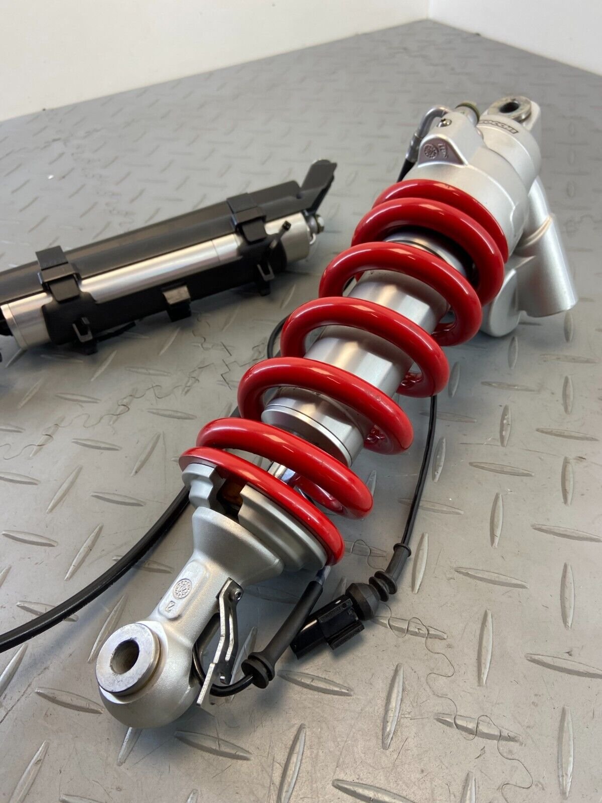 8a07a8c32915d2a1063e62071dbb9ab9