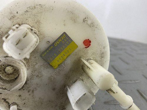 TRIUMPH TIGER 800 2014 FUEL PETROL SENDING UNIT PUMP 2400499 - Image 4