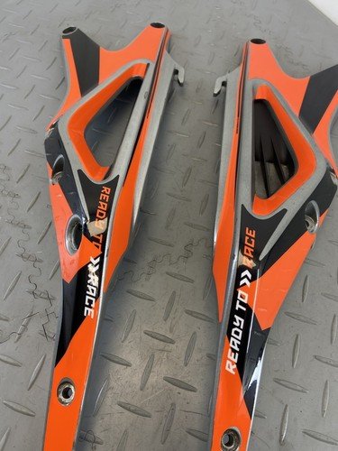 KTM DUKE 890 2021 TAIL REAR SUB FRAME SUPPORT BRACKET - Image 7