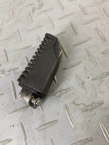 BMW R1200GS GS ADVENTURE AC K25 2012 REAR RIGHT RH PASSENGER FOOTREST PEG - Image 4