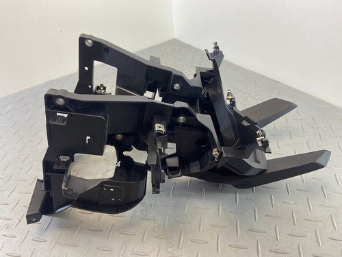 BMW C400X K09 2021 FRONT SPEEDOMETERFRAME STAY MOUNT BRACKET - Image 2