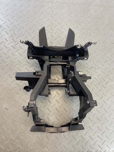 BMW C400X K09 2021 FRONT SPEEDOMETERFRAME STAY MOUNT BRACKET - Image 4