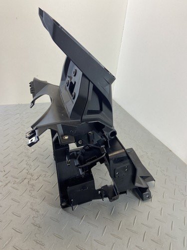 BMW C400X K09 2021 FRONT SPEEDOMETERFRAME STAY MOUNT BRACKET - Image 8