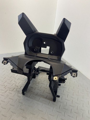 BMW C400X K09 2021 FRONT SPEEDOMETERFRAME STAY MOUNT BRACKET - Image 9