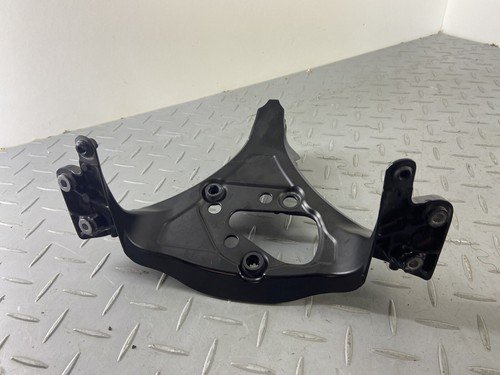 HONDA CBR1000RR SC59 FIREBLADE 2014 FRONT STAY FRAME BRACKET (LOST ONE MOUNT) - Image 4