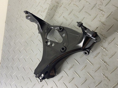 HONDA CBR1000RR SC59 FIREBLADE 2014 FRONT STAY FRAME BRACKET (LOST ONE MOUNT) - Image 6