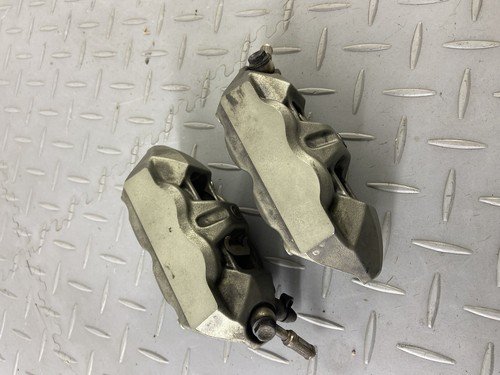 TRIUMPH SPEED TRIPLE 1050 RS 2017 FRONT BREMBO BRAKE CALIPERS PAIR RIGHT & LEFT - Image 15