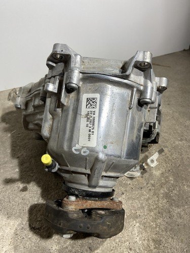 BMW X3 G01 2023 PETROL PLUG IN HYBRID DISTRIBUTOR TRANSMISSION 7888875 - Image 7