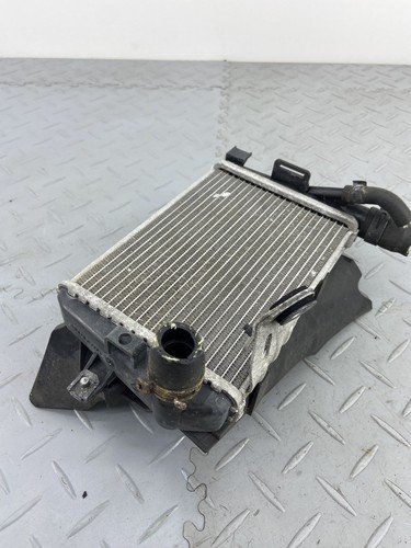 BMW R1200GS GS LC K50 2014 LEFT LH RADIATOR COOLER 8546408 N6 - Image 3