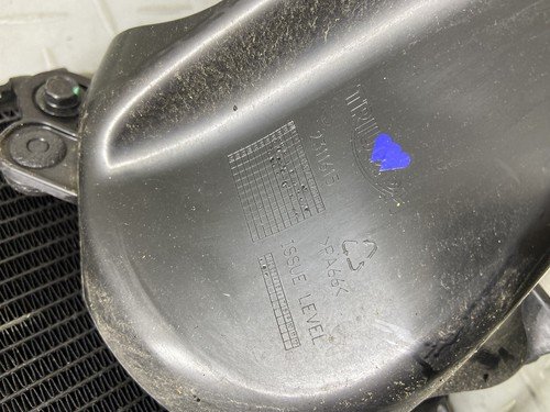 TRIUMPH TIGER 850 900 2020 LEFT SIDE LH RADIATOR WATER COOLER T2608109 - Image 4