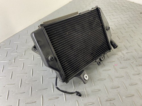 TRIUMPH TIGER 850 900 2020 LEFT SIDE LH RADIATOR WATER COOLER T2608109 - Image 10