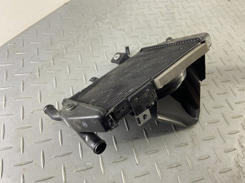 TRIUMPH TIGER 850 900 2020 LEFT SIDE LH RADIATOR WATER COOLER T2608109 - Image 14