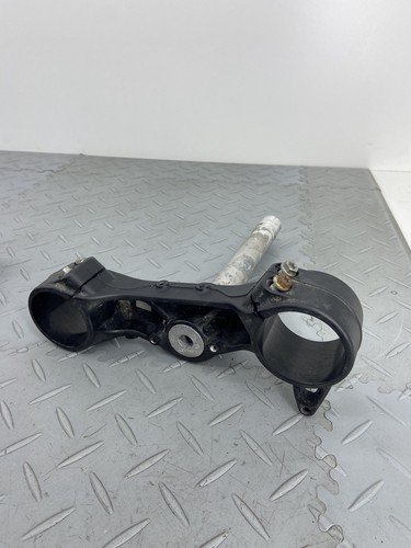 KTM ADVENTURE L 890 2021 FORK BOTTOM YOKE BRIDGE CLAMP TRIPLE TREE - Image 8