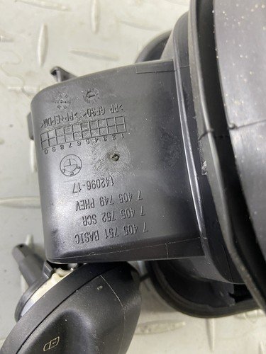 BMW X3 G01 30e LCI 2023 FUEL TANK FILLER CAP GREY 7405751 - Image 9