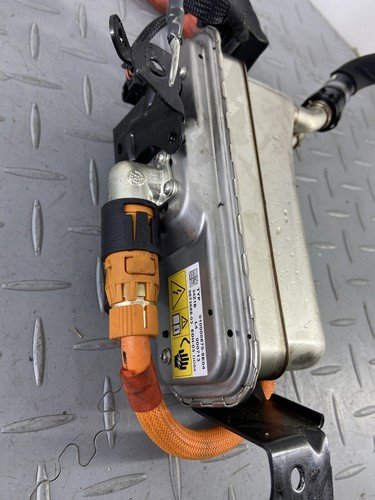 BMW X3 G01 30e LCI 2023 AUXILARY BATTERY HEATER 9873688 - Image 3