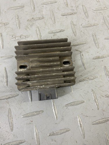 KAWASAKI ER650 ER-6N ER6N ER6 Z650 2010 VOLTAGE REGULATOR RECTIFIER SH678XA - Image 2