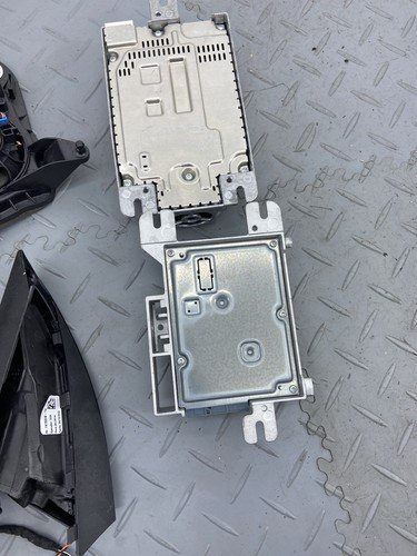BMW X3 G01 30e LCI 2023 SOUND SYSTEM HARMAN KARDON AUDIO KIT SPEAKER AMLIFIER - Image 21