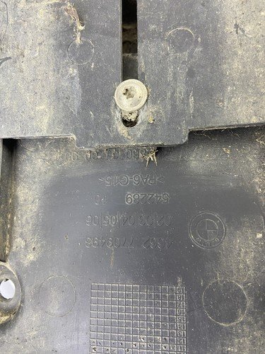 BMW K1600 GT GTL K48 2013 REAR FENDER MUD GUARD NUMBER PLATE BRACKET 7709493 - Image 7