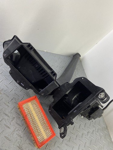 BMW K1600B K1600 B K61 2017 AIR BOX AIR FLTER AIRBOX 7712315 - Image 2
