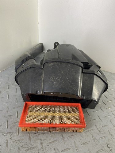 BMW K1600B K1600 B K61 2017 AIR BOX AIR FLTER AIRBOX 7712315 - Image 18