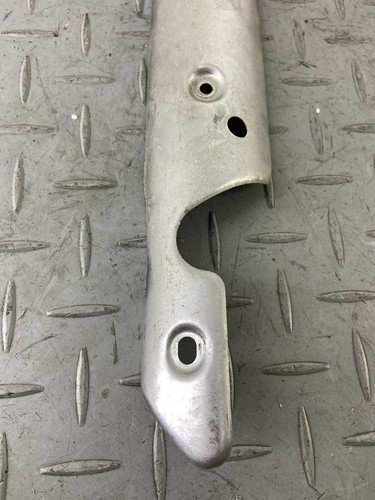 BMW K1600B K1600 B K61 2017 RIGHT METAL EXHAUST HEAT SHIELD COVER - Image 3