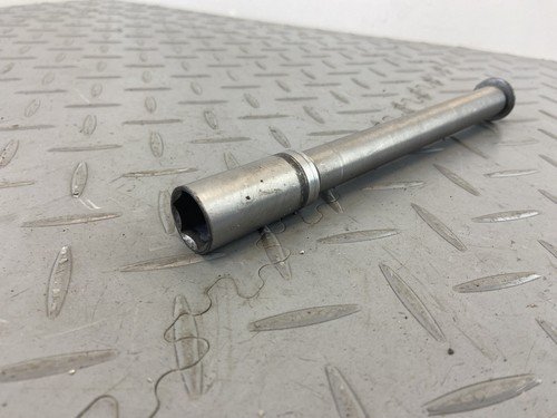BMW R1250RT R1250R K52 2022 FRONT WHEEL AXLE SPINDLE 7925190 - Image 4