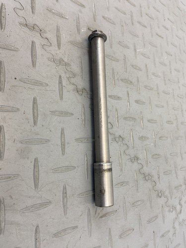 BMW R1250RT R1250R K52 2022 FRONT WHEEL AXLE SPINDLE 7925190 - Image 8