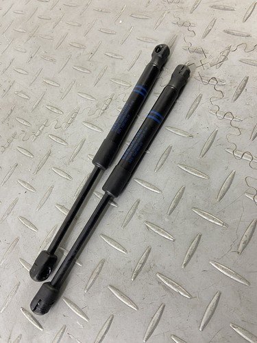 BMW X3 G01 30e 2023 PLUG-IN FRONT BONNET OEM GAS STRUT LEFT & RIGHT - Image 7