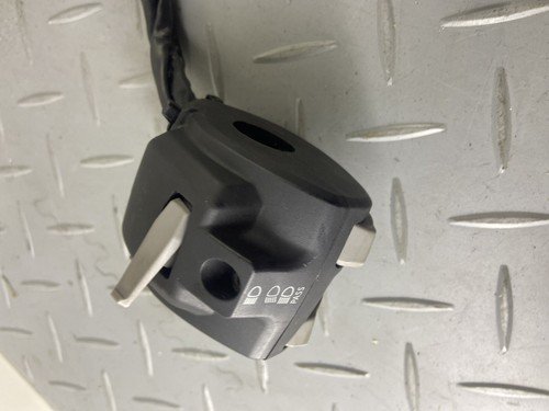 KAWASAKI H2 SX 2020 CONTROL GEAR SWITCH LEFT SIDE LH 46091-0524 - Image 6