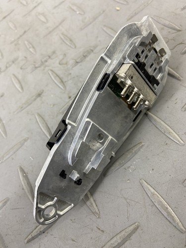BMW X3 G01 30e 2023 PLUG-IN ROOF GPS AERIAL ANTENNA 6826326 9364615 - Image 7