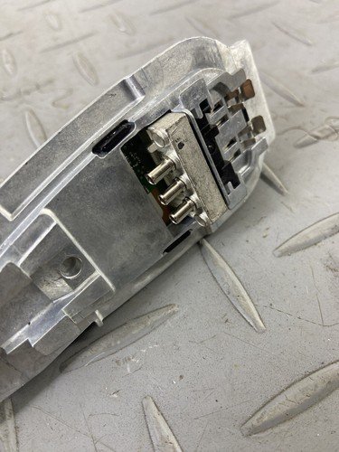 BMW X3 G01 30e 2023 PLUG-IN ROOF GPS AERIAL ANTENNA 6826326 9364615 - Image 8