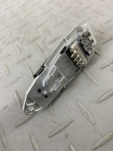 BMW X3 G01 30e 2023 PLUG-IN ROOF GPS AERIAL ANTENNA 6826326 9364615 - Image 9