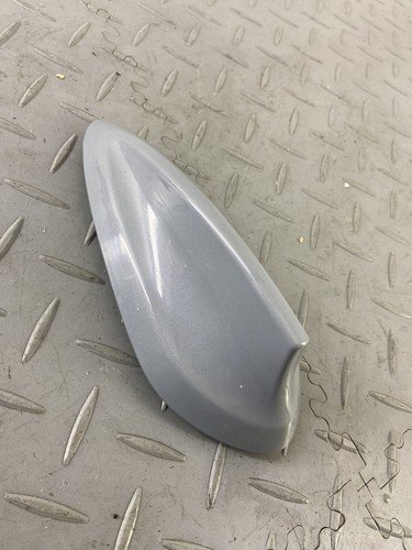 BMW X3 G01 30e 2023 PLUG-IN ROOF GPS AERIAL ANTENNA COVER 9364615 - Image 3