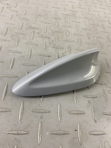 BMW X3 G01 30e 2023 PLUG-IN ROOF GPS AERIAL ANTENNA COVER 9364615 - Image 5