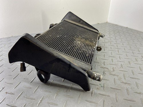 YAMAHA MT09 MT-09 2018 WATER COOLER RADIATOR & FAN - Image 4