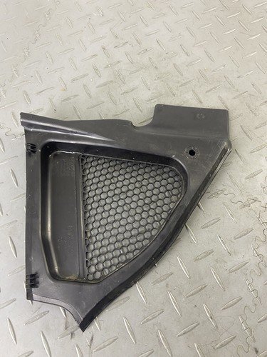 BMW X3 G01 X4 G02 2020-2023 RH RIGHT SIDE WIPER COVER PANEL COWL TRIM 7399018 - Image 7